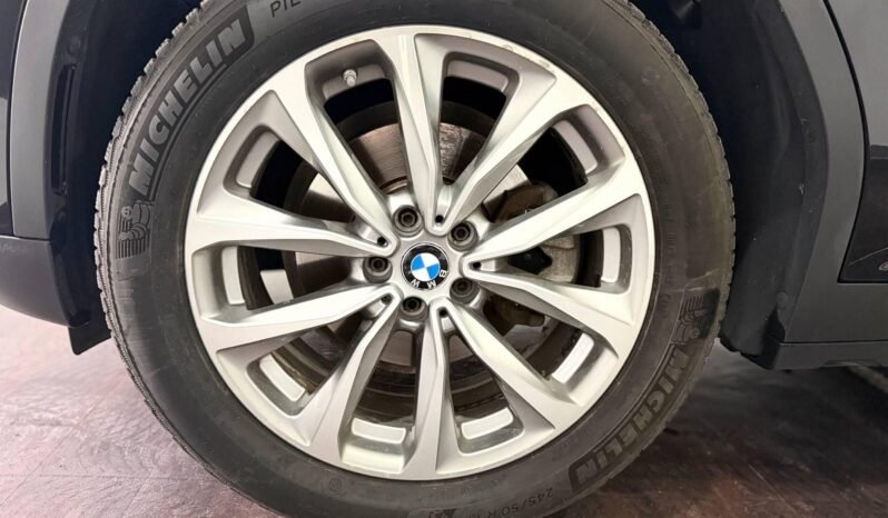 
								2018 BMW X3 xDrive30i| SUNROOF| POWER SEATS| REMOTE START| HEATED SEATS full									